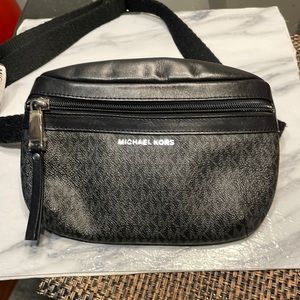 Michael Kors fanny pack